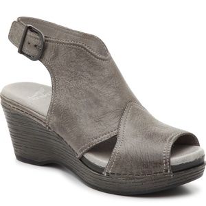 Dansko Womens Vanda Wedge Heels Slingback Sandals Gray Size 40 Peep Toe Buckle